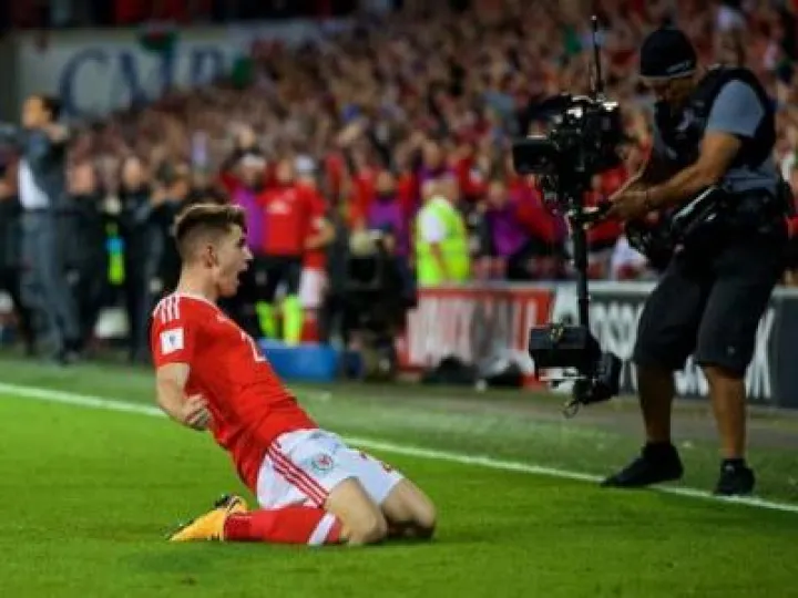 P170902-068-Wales_Austria-e1504384684137-600x401