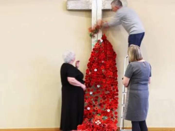 Poppy Display Emmanuel 11th Nov 2017 (2)