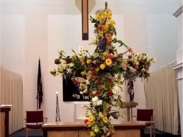 AMC EASTER CROSS 2018