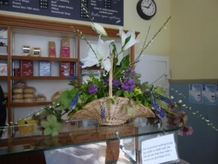 Flower Arranging Week P1030500