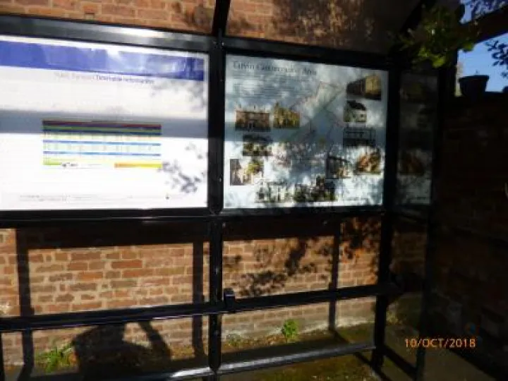 Richard Chaplin Bus Stop 2 utf 8 q finished_display_1