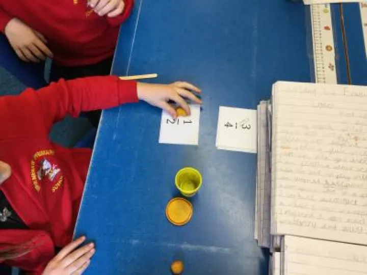 29826E84-9BB7-4CDC-A877-D4889590409D