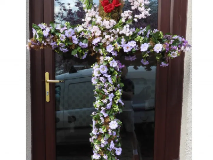 Lenten Cross_2020_200415