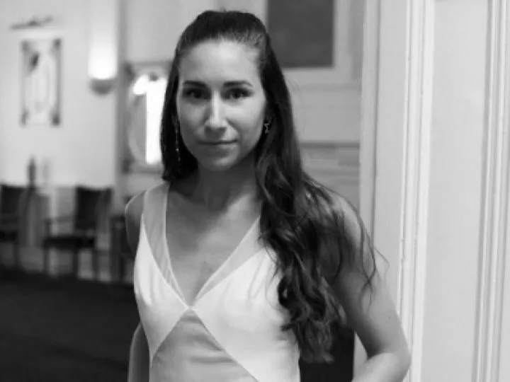 D024F300-0C21-4271-925E-436B018F63F0