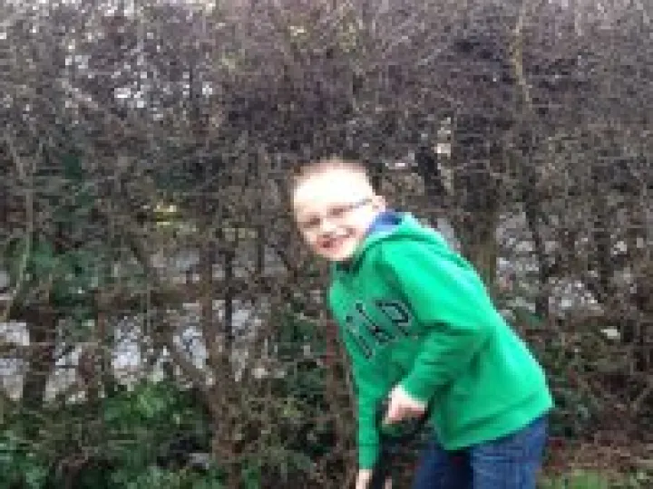 Ashley Booth &ndash; Tree Planting