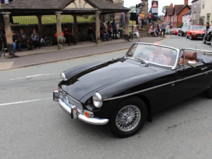 UNADJUSTEDNONRAW thumb 7ae9