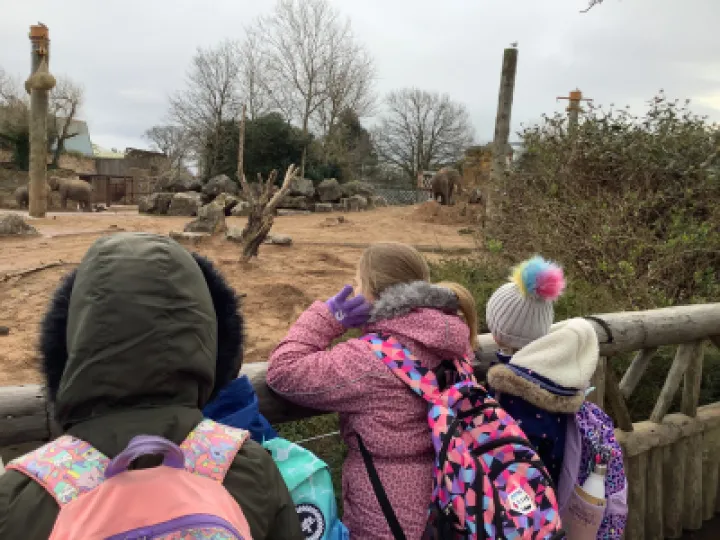 25E297B0-1B4D-4906-9928-7EC60F3AE723