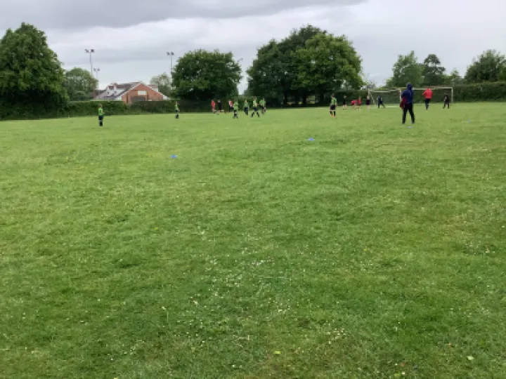 C4F624F5-2EFF-409B-9CA5-206106C6D7E4