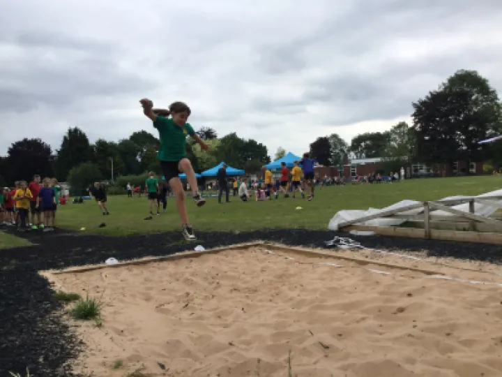 Long jump (17)