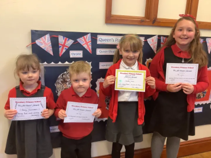 E8588D55-0C59-4A18-A1EF-D78CCCF206A7