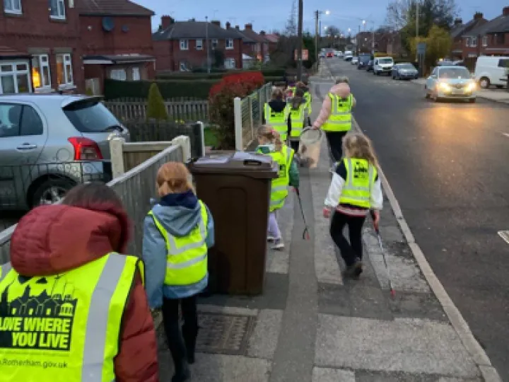 GB Litter pick 23