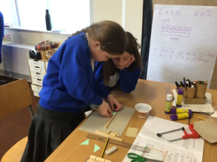 B58787C8-6A63-4714-AA3E-584D568A0E6A