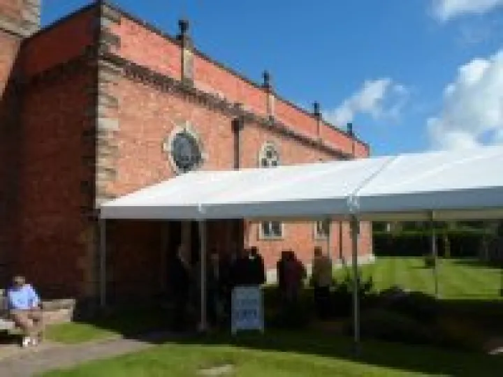 Chinchinha 90th service