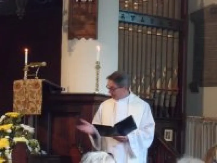 Chinchinha 90th service