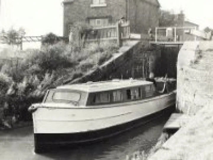 Minshull lock 1971