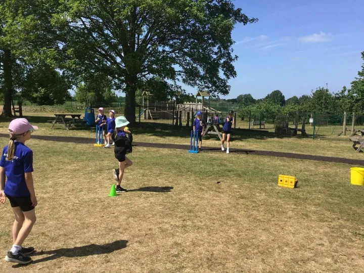 Y3 Cricket 16.5.